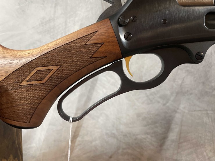 #2070-•-marlin-model-336-35-rem-lever-action-rifle,-sn:-mr19918h-image-29