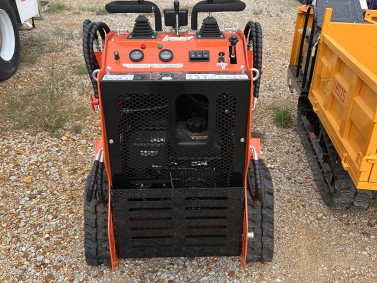 #4778-•-track-loader-ft36c-image-3