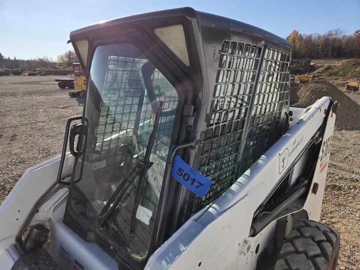 2003-bobcat-s160-image-37