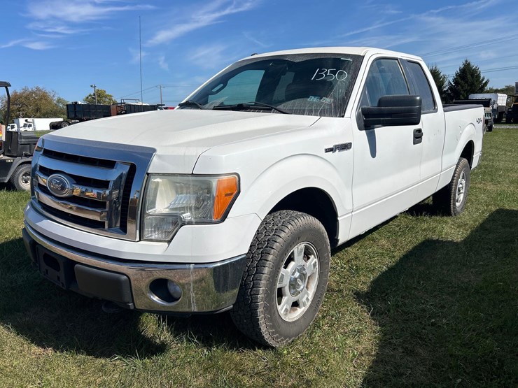 2011-ford-f150-xlt-image-1