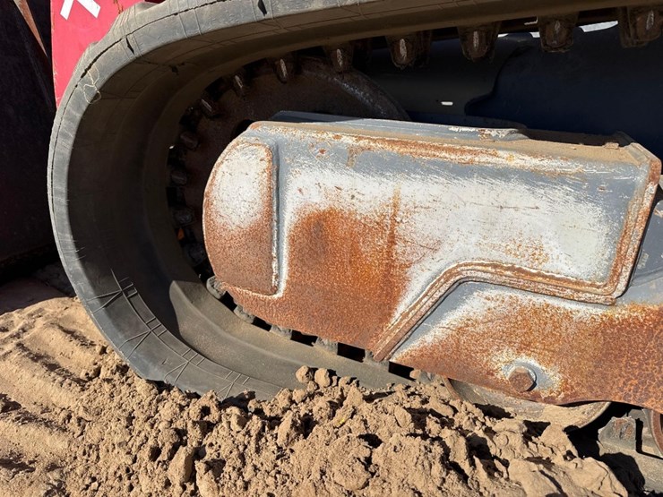 2022-takeuchi-tl12r2-image-10