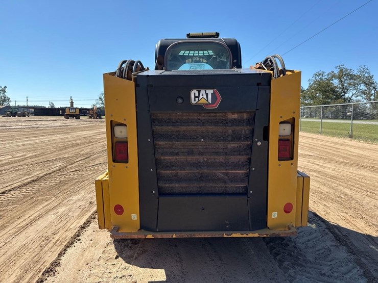 2022-caterpillar-246d3-image-7