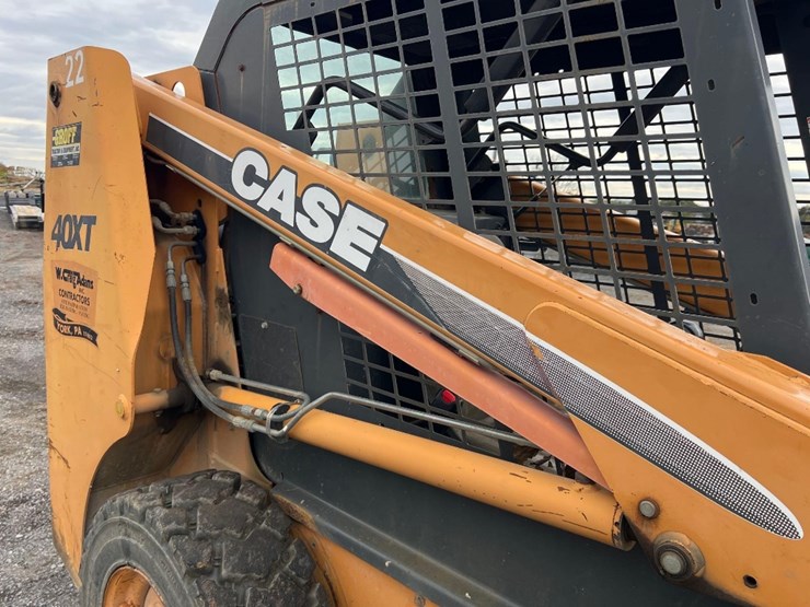 2004-case-40xt-image-20