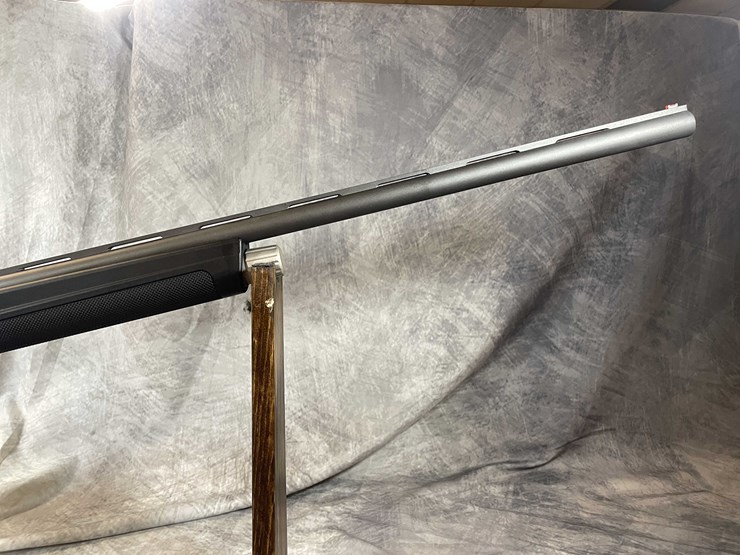 #2016-•-hatfield-12-ga.-semi-auto-shotgun,-sn:-12a22-003877-image-6