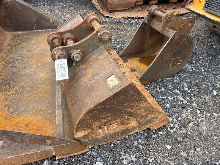 wb-36"-pin-on-ditcher-bucket-image-2