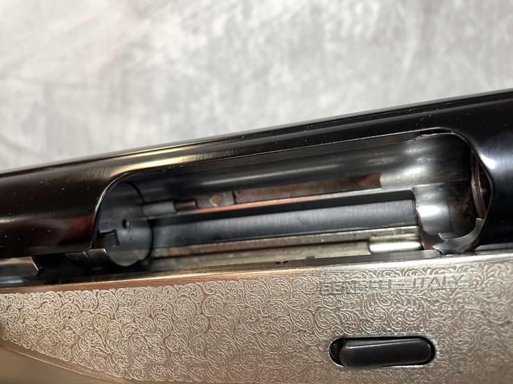 #2000-•-benelli-ethos-12-ga.-semi-auto-shotgun,-sn:-f418622k-image-24