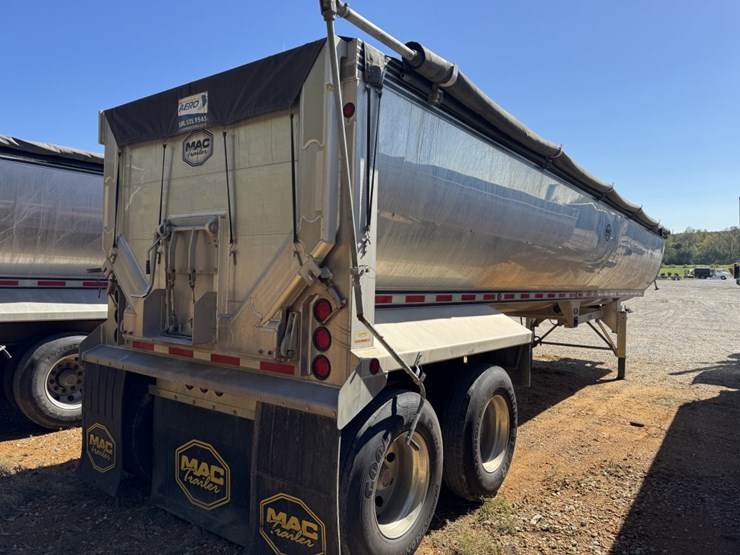 #4613-•-2024-mac-trailer-image-3