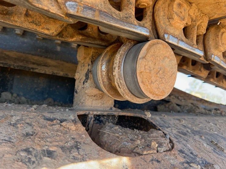 2022-caterpillar-315-gc-image-11