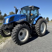 2016 NEW HOLLAND TS6.120