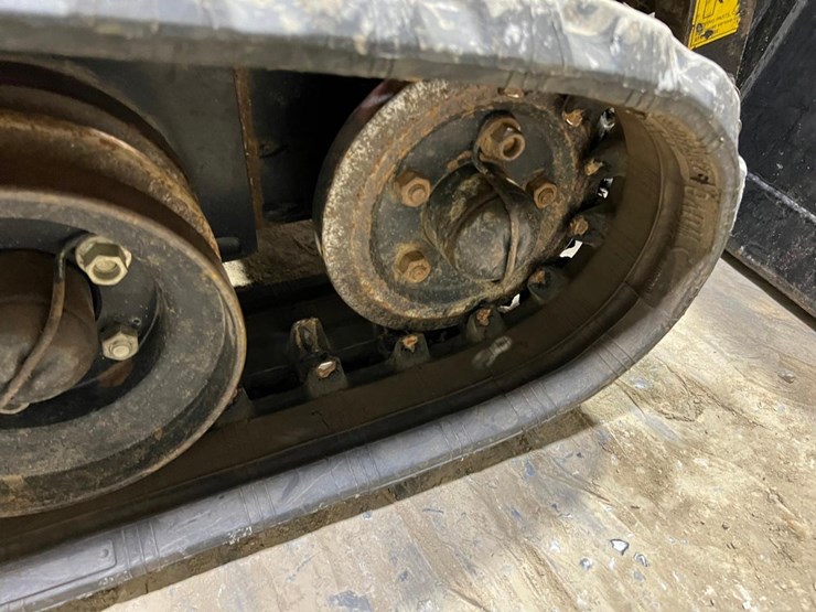 2017-ditch-witch-sk800-image-20