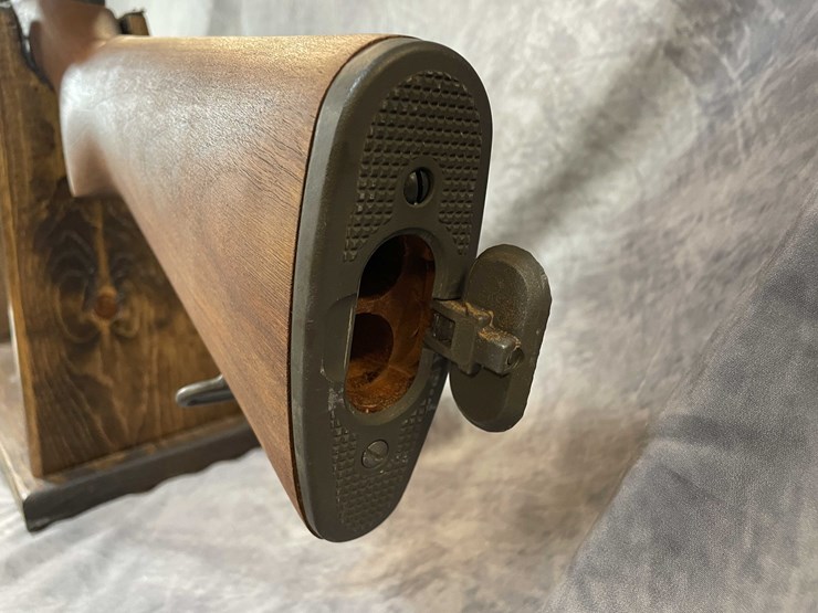 #2076-•-h-&-r-m1-garand-30-06-sprg-semi-auto-rifle,-sn:-4768520-image-11
