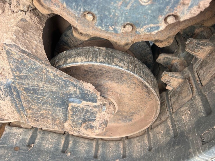 2013-takeuchi-tl10-image-18