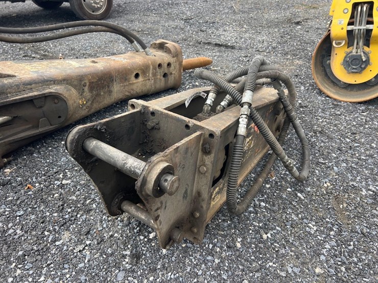 caterpillar-h90c-hyd-hammer-image-3