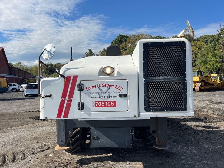 somero-s-222-laser-screed-image-3