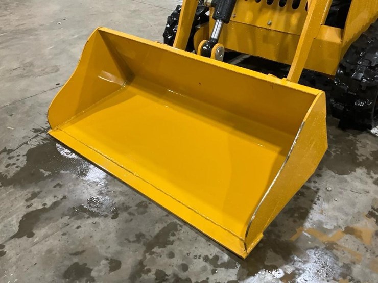 #1012-•-unused-gg385-mini-skid-steer-image-6