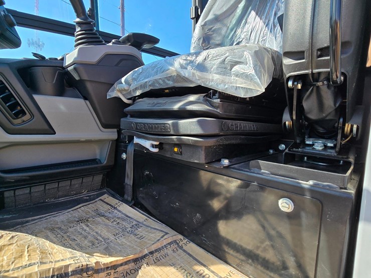 2025-wacker-neuson-ez50-zero-tail-excavator-extremely-low-hours-image-33