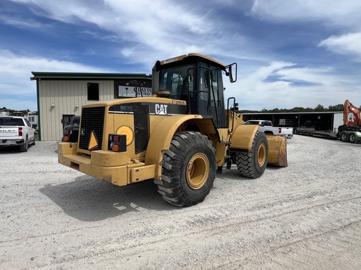 2004-caterpillar-962g-image-5