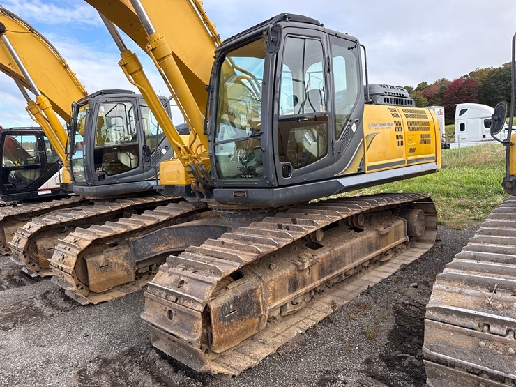 2015-kobelco-sk350-lc-9-image-6