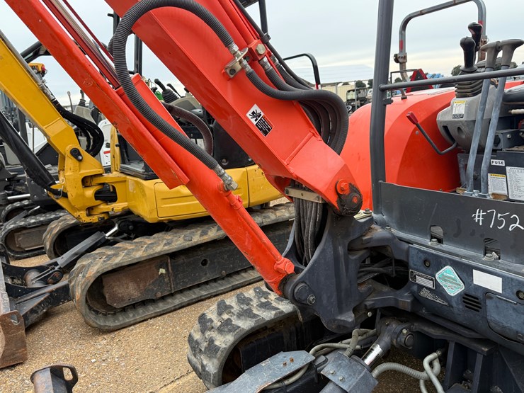 kubota-kx121-3-image-15