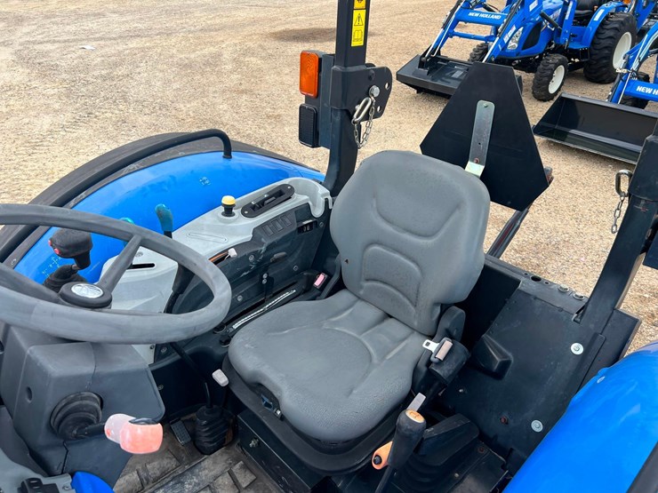 2019-new-holland-workmaster-95-image-10