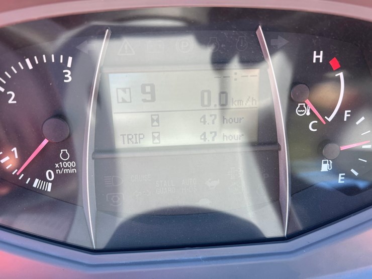 2023-kubota-l3560-image-35