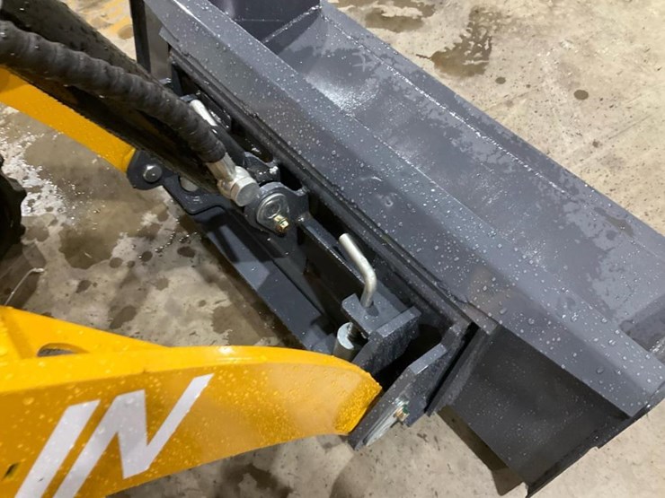 #1006-•-unused-ky460-mini-skid-steer-image-22