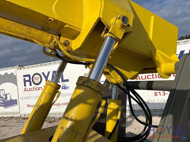 2006-gehl-rs5-34-image-9