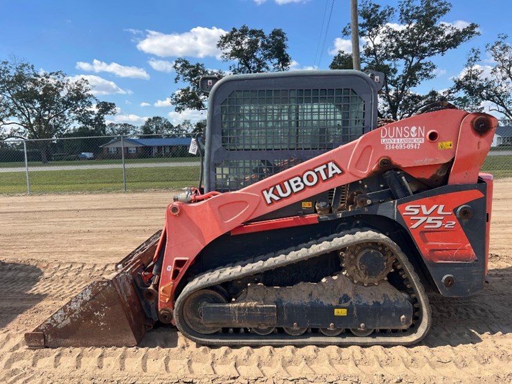 2017-kubota-svl75-2-image-1