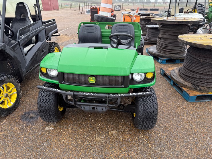 john-deere-gator-image-2