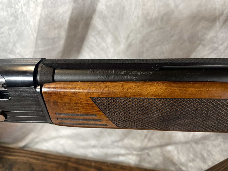 #2011-•-hatfield-28-ga.-semi-auto-shotgun,-sn:-28a23-000237-image-18