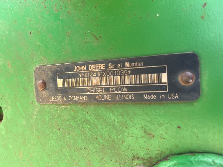 2005-john-deere-2410-image-15