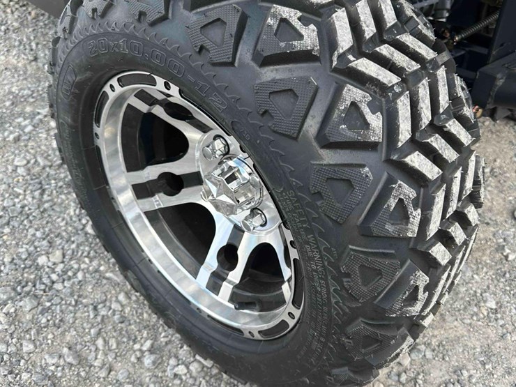 unused-irgc80-battery-powered-golf-cart-image-4