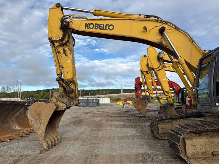 2015-kobelco-sk350-lc-9-image-7