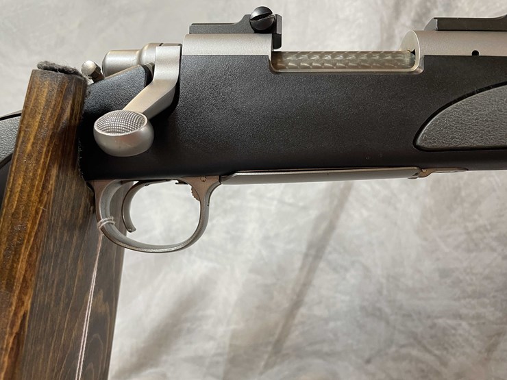 #2069-•-remington-model-700-223-rem-bolt-action-rifle,-sn:-s6784781-image-21