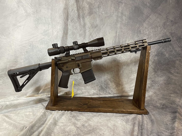 #2090-•-diamondback-db15-5.56-nato-semi-auto-rifle,-sn:-db2487516-image-1