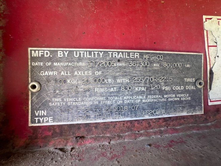 2006-utility-53'-image-8