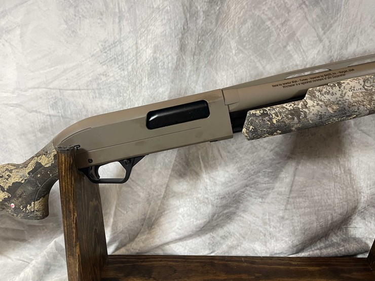 #2012-•-winchester-sxp-12-ga.-pump-action-shotgun,-sn:-tr6022-182876sp-image-5