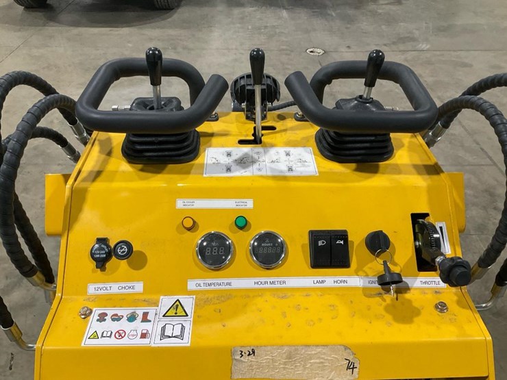 #1000-•-new-landhero-mini-skid-steer-image-15