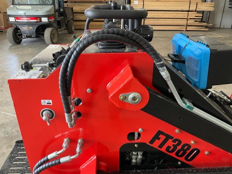 #1018-•-unused-future-ft380r-mini-skid-steer-image-39