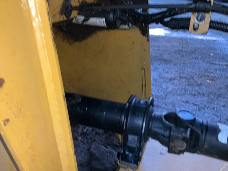 2014-caterpillar-914k-image-46