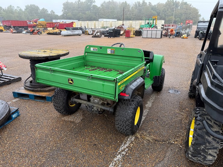 john-deere-gator-image-4