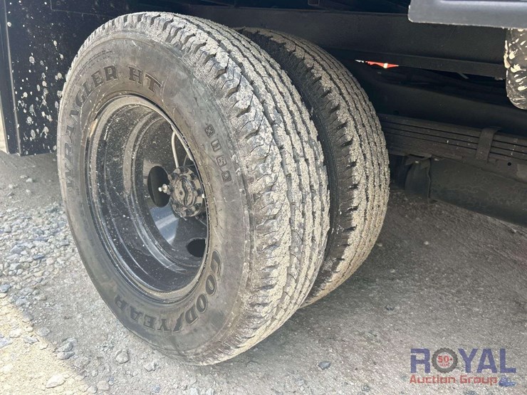 2007-ford-e450-image-41