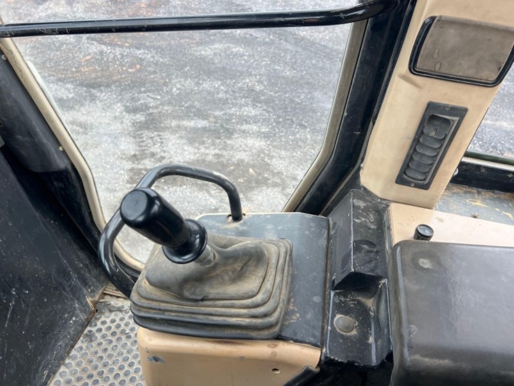 1998-caterpillar-953c-image-28