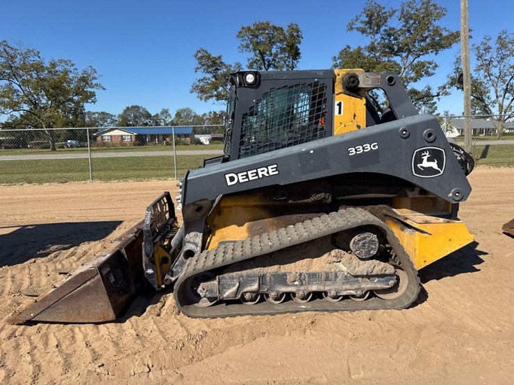 2020-deere-333g-image-1