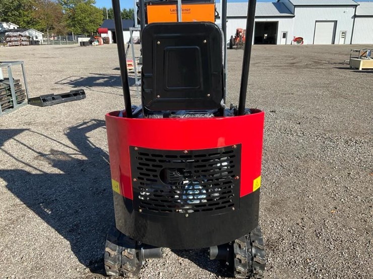 #1207-•-unused-future-ft13-mini-excavator-image-18