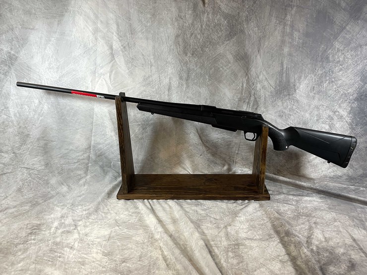 #2050-•-winchester-xpr-300-win-mag-bolt-action-rifle,-sn:-pt14723yw357-image-3