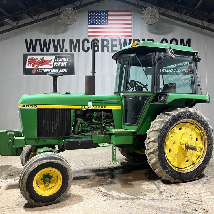 JOHN DEERE 4030