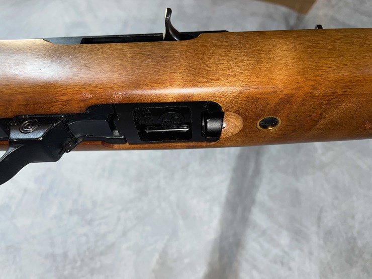 #2064-•-ruger-45952-22-lr-semi-auto-rifle,-sn:-24366240-image-23