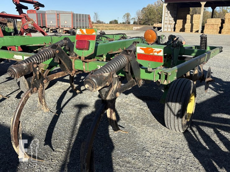 john-deere-714-image-6