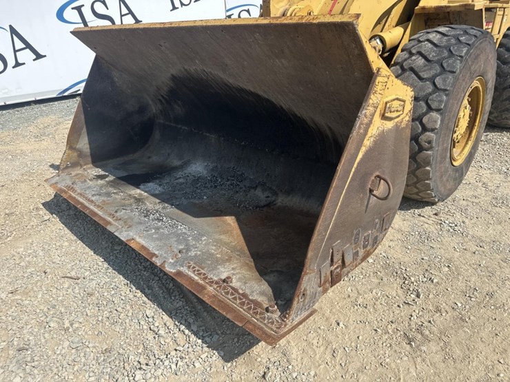 caterpillar-936-image-22